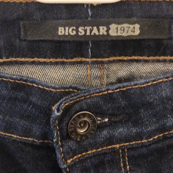 BIG STAR VINTAGE MADDIE BERMUDA STRETCH SHORT DARK - Picture 2 of 8